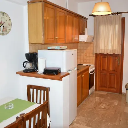 Apartment Maria Parameriti *